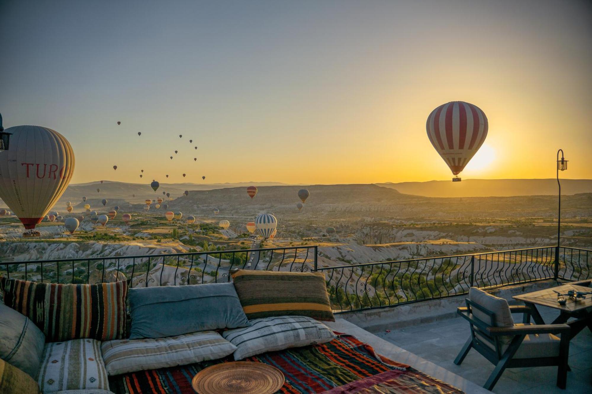 Ages In Cappadocia Hotel Üchisar Bagian luar foto