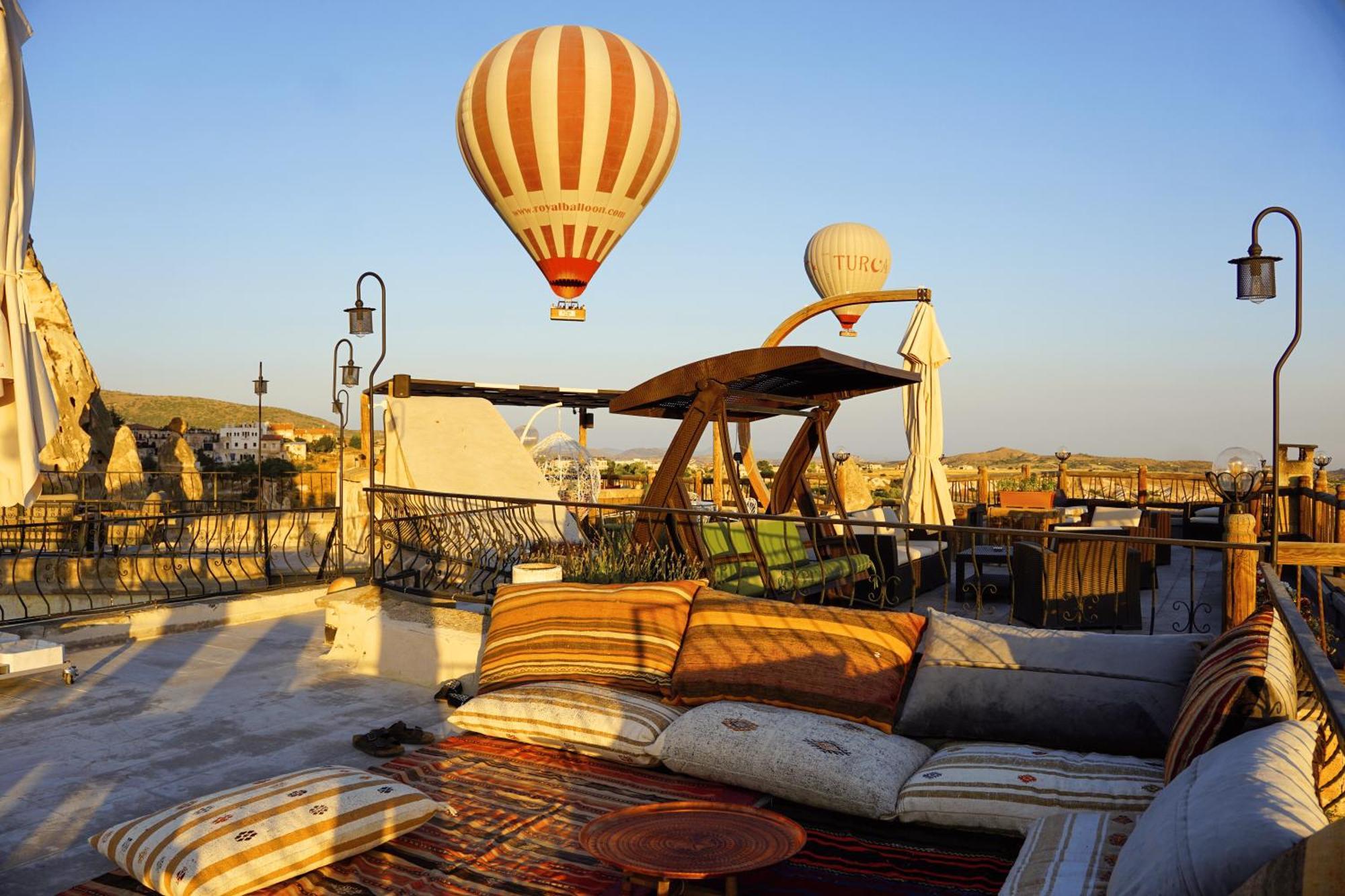 Ages In Cappadocia Hotel Üchisar Bagian luar foto
