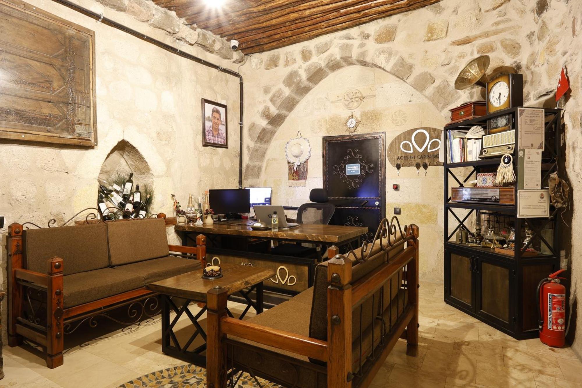 Ages In Cappadocia Hotel Üchisar Bagian luar foto